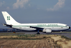 Nigeria_Airways_A310-200_5N-AUH_FCO_Aug_1989