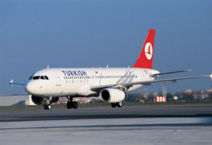 Turkish_Airlines_Plane_270312