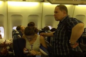 Wife-causes-SEVEN-HOUR-delay-to-Russian-flight-after-deciding-she-wants-a-divorce (1)