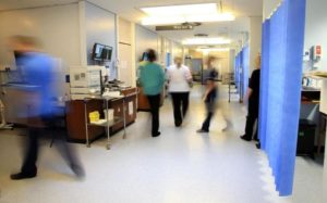 hospital_-_desk-xlarge_transf7ddivv_cmlsiku1f_2ycqqfcgey68alloaehnufz6c-large_trans-rpvchkeppt0riykvndywq_aefnhyyx6mbvzt03znj8